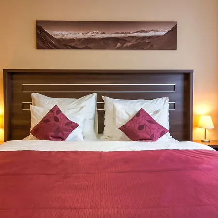 Western Vista Hotel 4*