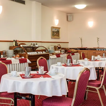 Western Vista Otel 4*