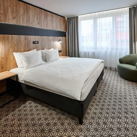 Western Vista Hotel 4*