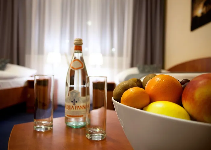 Western Vista Hotel 4*